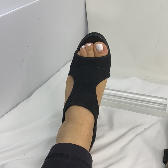 YSL Yves Saint Laurent 40/US 9 Suede Sandals Heels - Picture 4 of 16